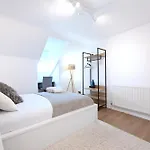 Umodzi House- Luxurious 3 Bedroom Home