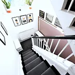 Umodzi House- Luxurious 3 Bedroom Home